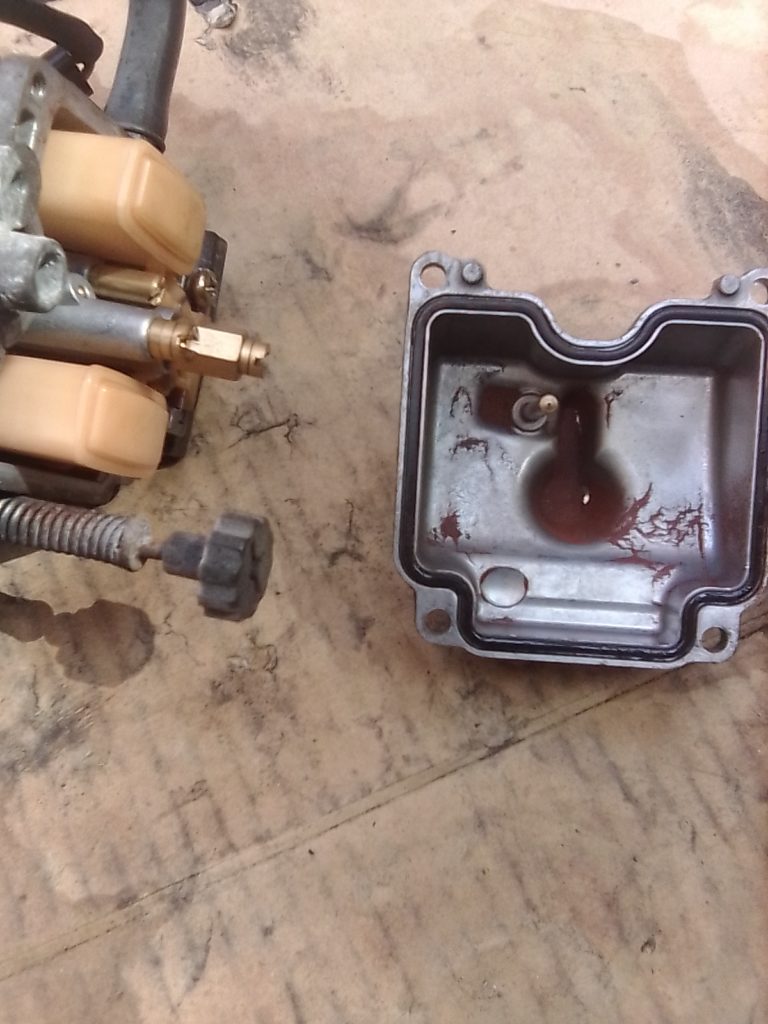 ＳＲ４００キャブレターオーバーホール