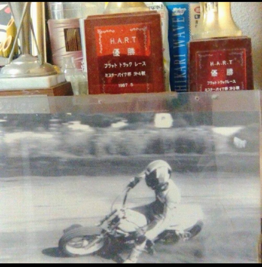 ダートトラックレース、カスタムバイク