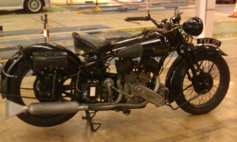 英国のバイク・ブラフ・シューぺリア　BROUGH　SUPERIOP