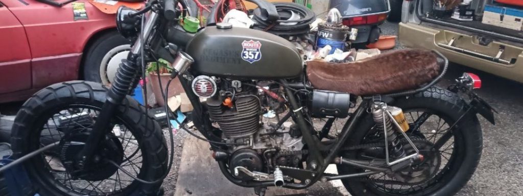 SR400のカスタム格安バイク車検代行車両画像